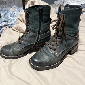 Taos Footwear Green and Brown Ankle Boots